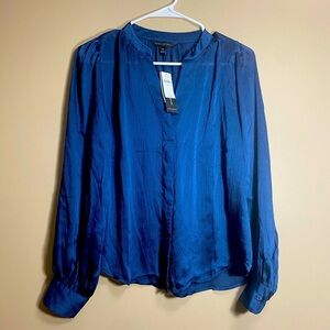 Banana Republic Royal Blue Satin Like Button Down Blouse Women’s XS *45